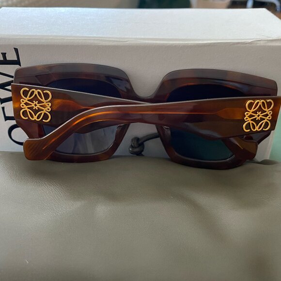 Brand New Loewe Square Screen Sunglasses - Picture 4 of 9